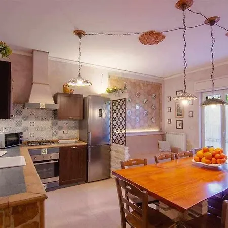 Casa Della Giara, Parcheggio, Supermercato A 200m * Giarre